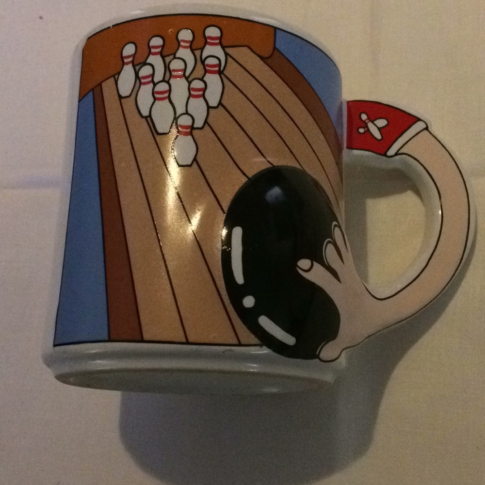 Bowling cup